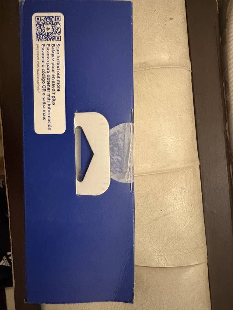 PS5 Dualsense black controller sealed 1