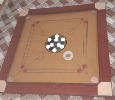 Carrom Board (Large Size)