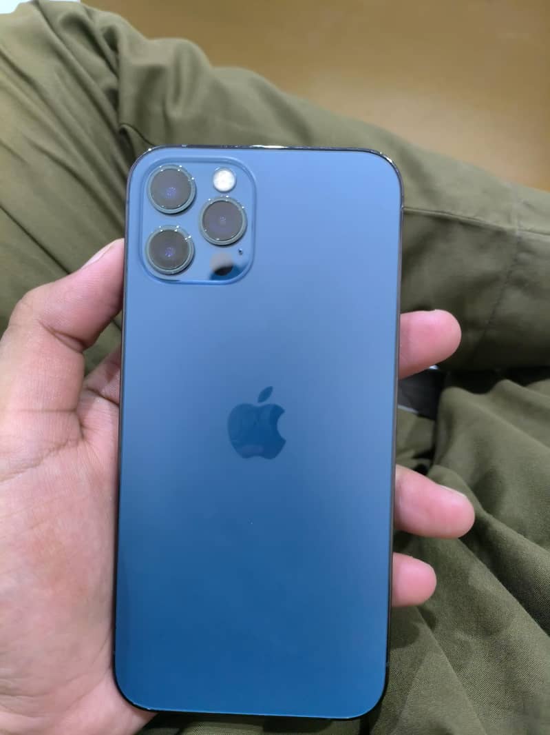 Apple iPhone 12 Pro 8