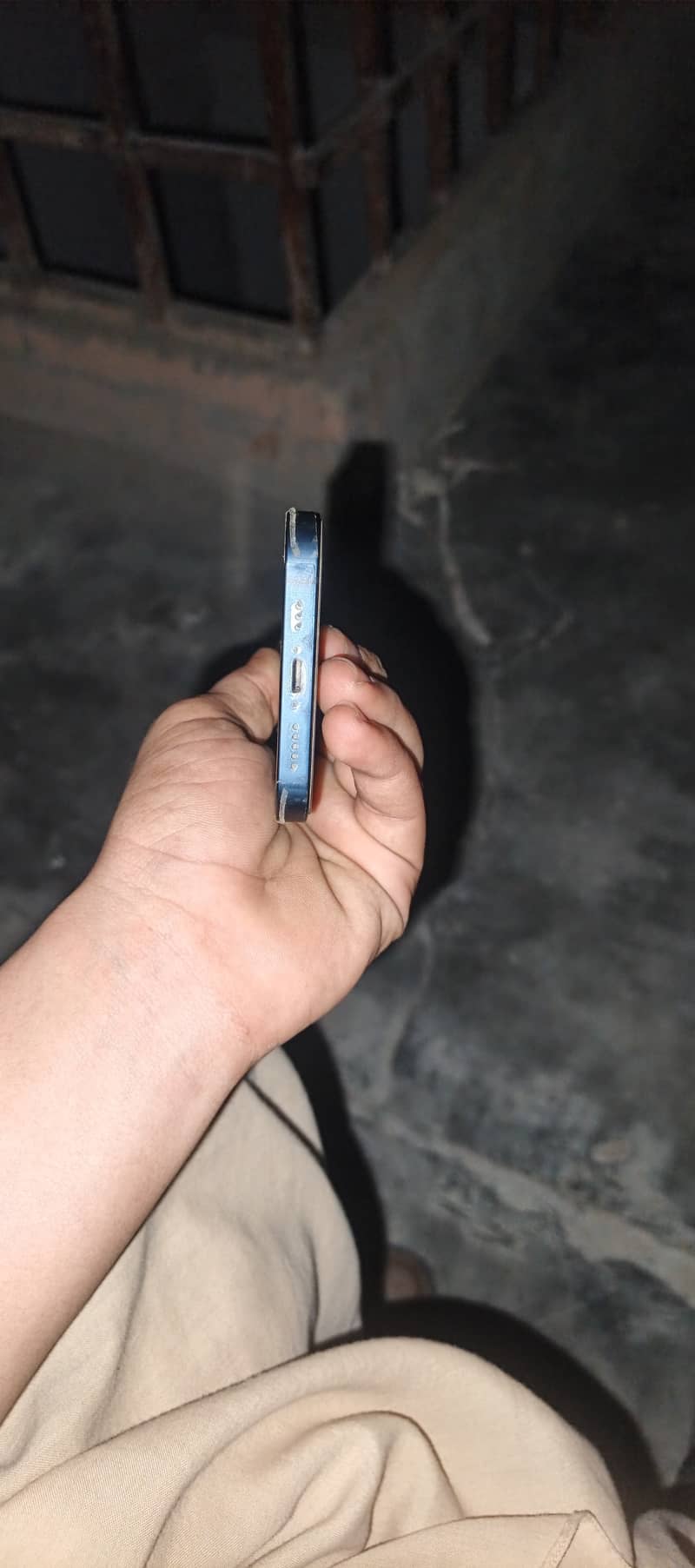 Apple iPhone 13 3