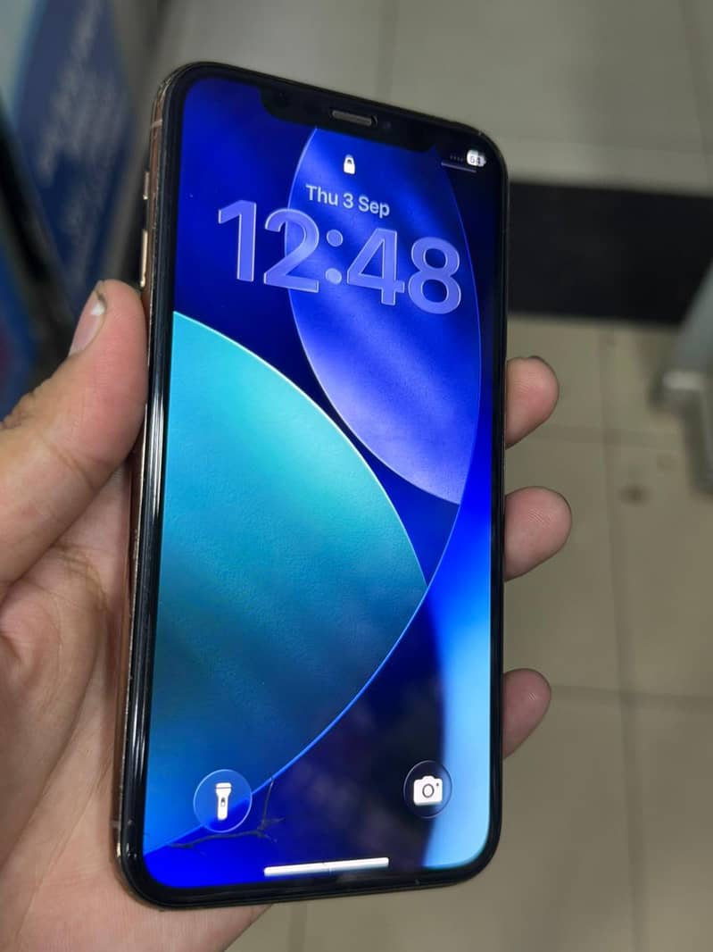 Apple iPhone 11 Pro 2