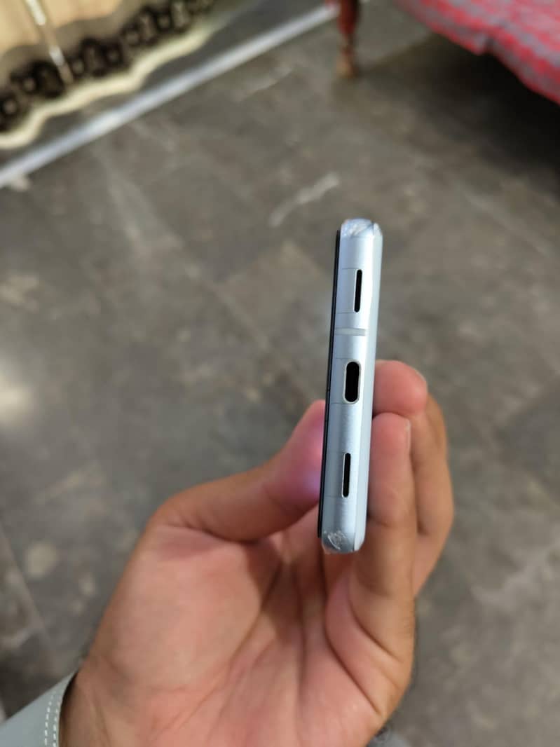 Google Pixel 7a 3