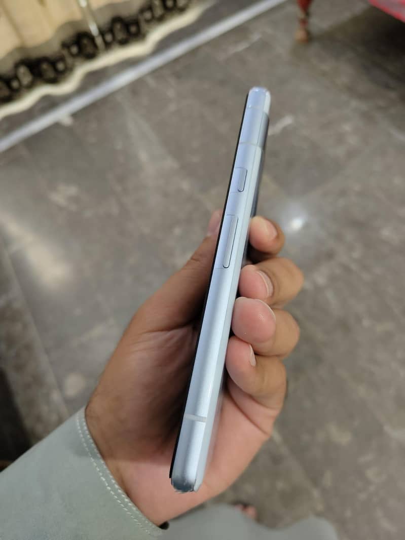 Google Pixel 7a 4