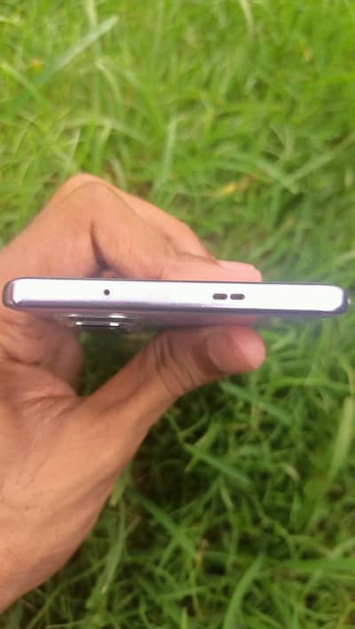  Infinix Hot 50 Pro+ 8 256,