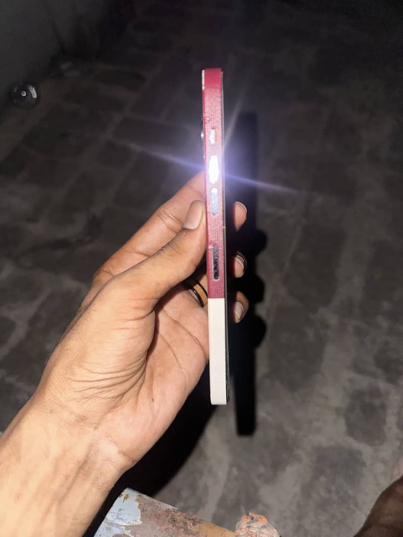 Apple iPhone 14 Pro Max 6