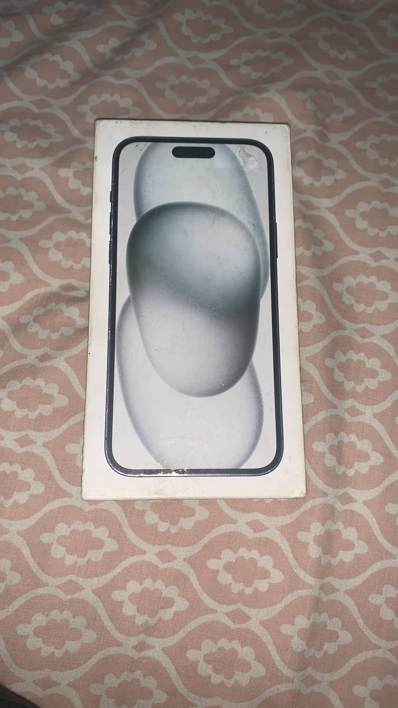 Apple iPhone 15 plus 6