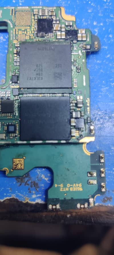 Samsung Mobile S22 Ultra dead bord sale