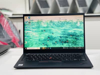 Lenovo Thinkpad X1 Carbon Gen8 - Corei7-10th Generation/Touch Screen