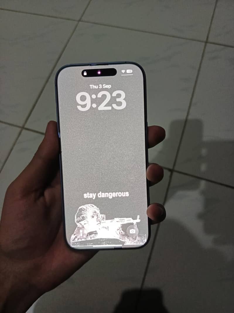 Apple iPhone 17 4