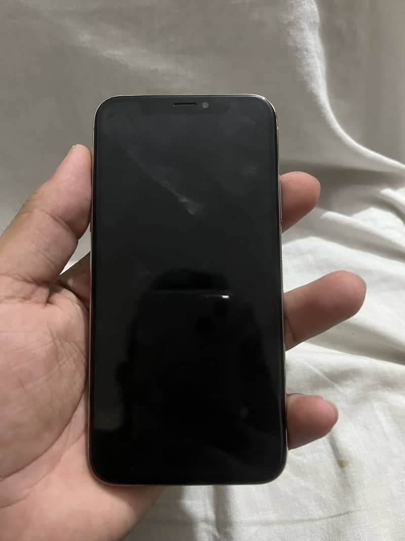 Apple iPhone X 0