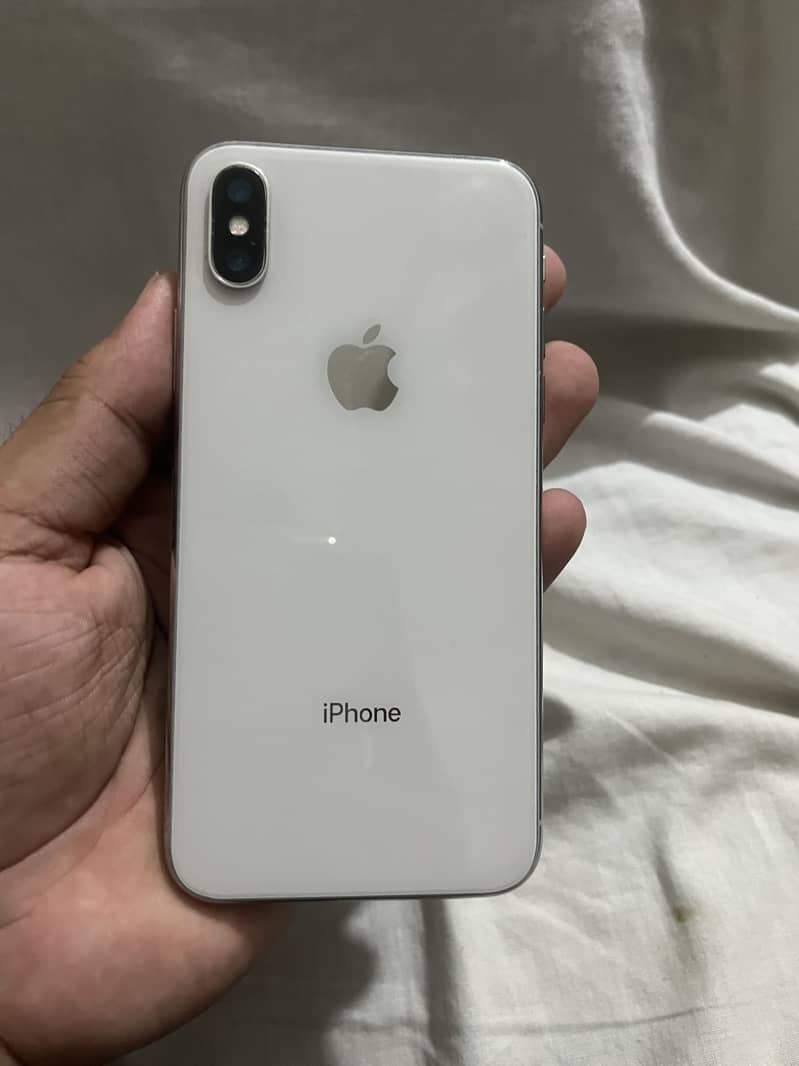 Apple iPhone X 3