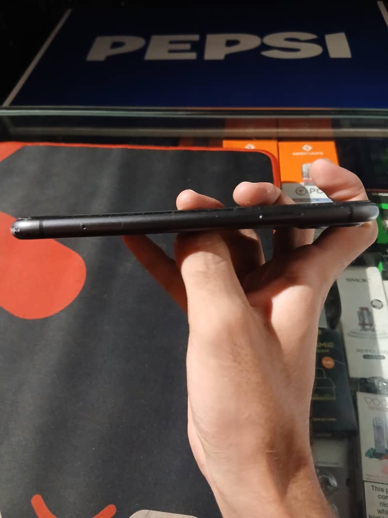 Apple iPhone 11 2