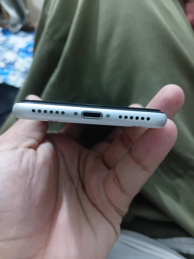 Apple iPhone SE 5