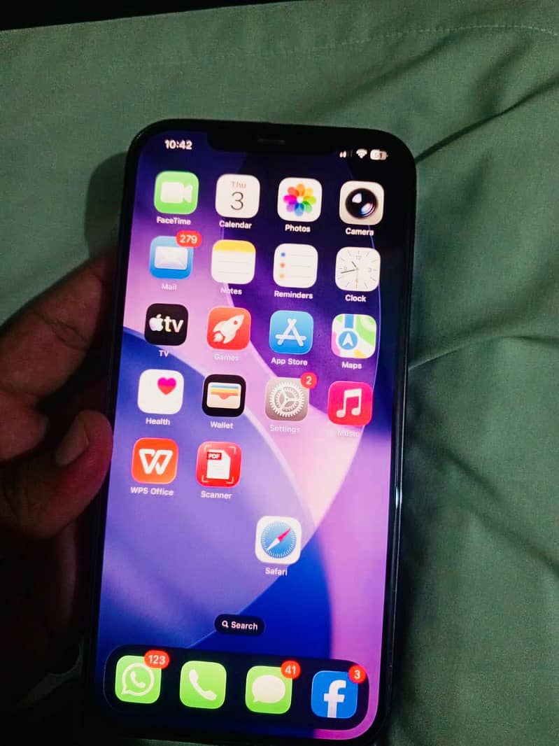 Apple iPhone 12 Pro Max 3