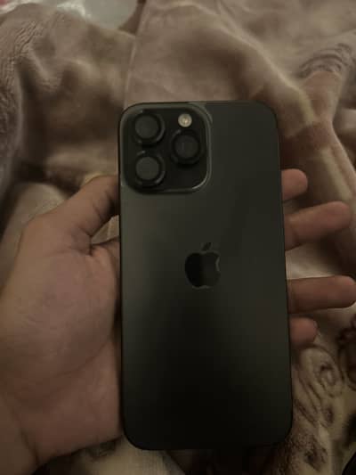 Iphone 15pro max LLA non pta 92BH 10/10 scratchless.