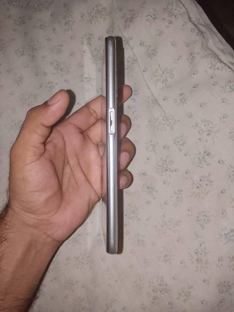 OPPO A16 0