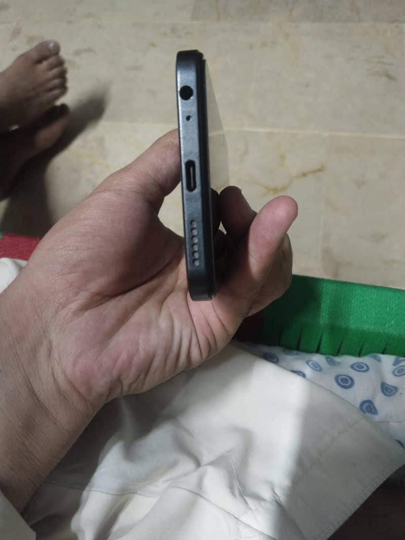 Tecno SPARK 30C 3