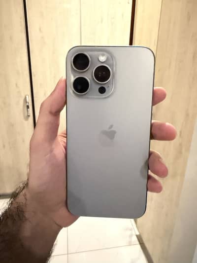 Apple iPhone 15 Pro Max
