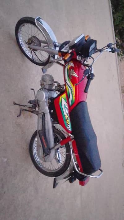 22/23 Honda 70, Islamabad nmbr, RS 120k, Talagang Dhurnal 03015831057