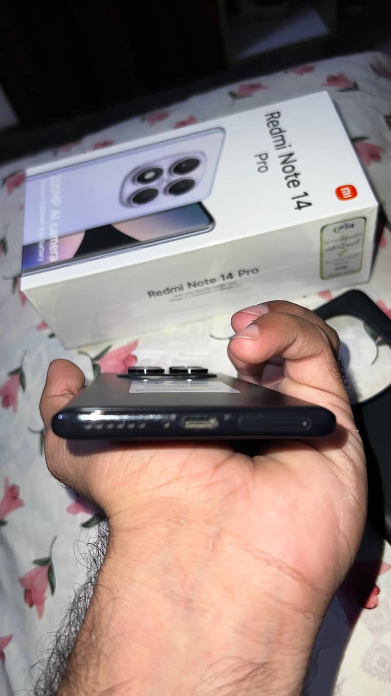 Xiaomi Redmi Note 14 Pro 6
