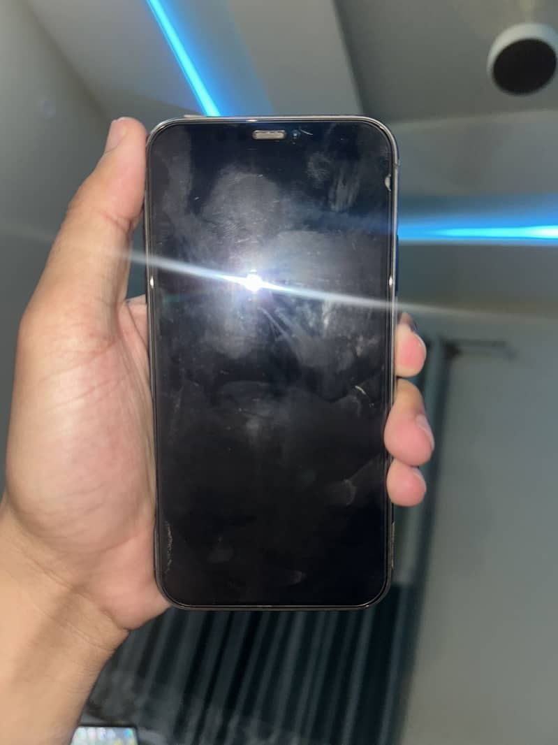 Apple iPhone 11 2