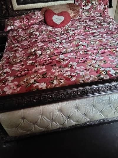 king size bed  and dressing