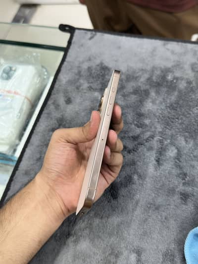Iphone 16 Pro Max PTA