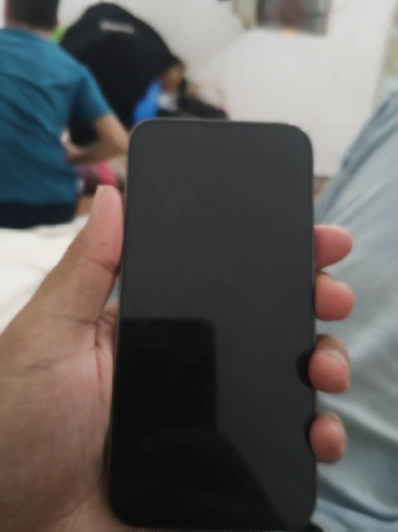 Apple iPhone 13 Pro 2