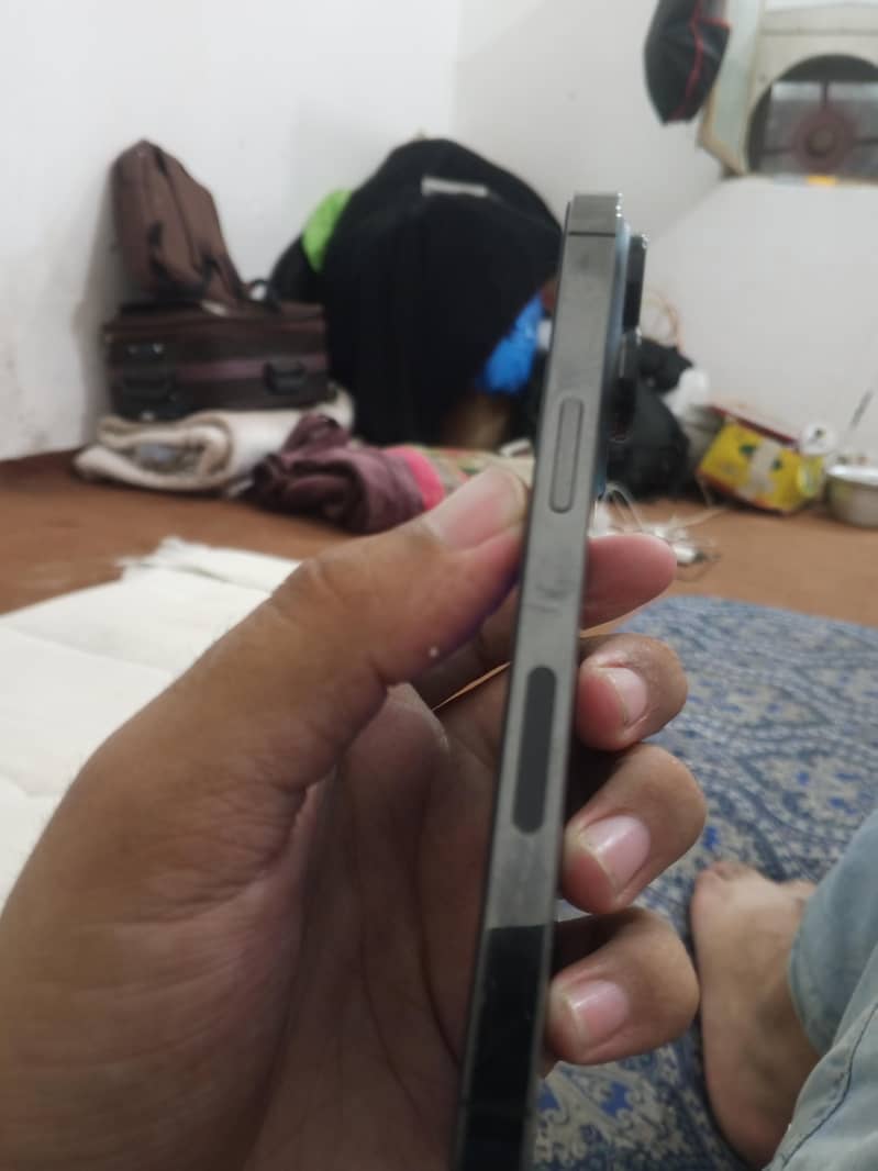Apple iPhone 13 Pro 5