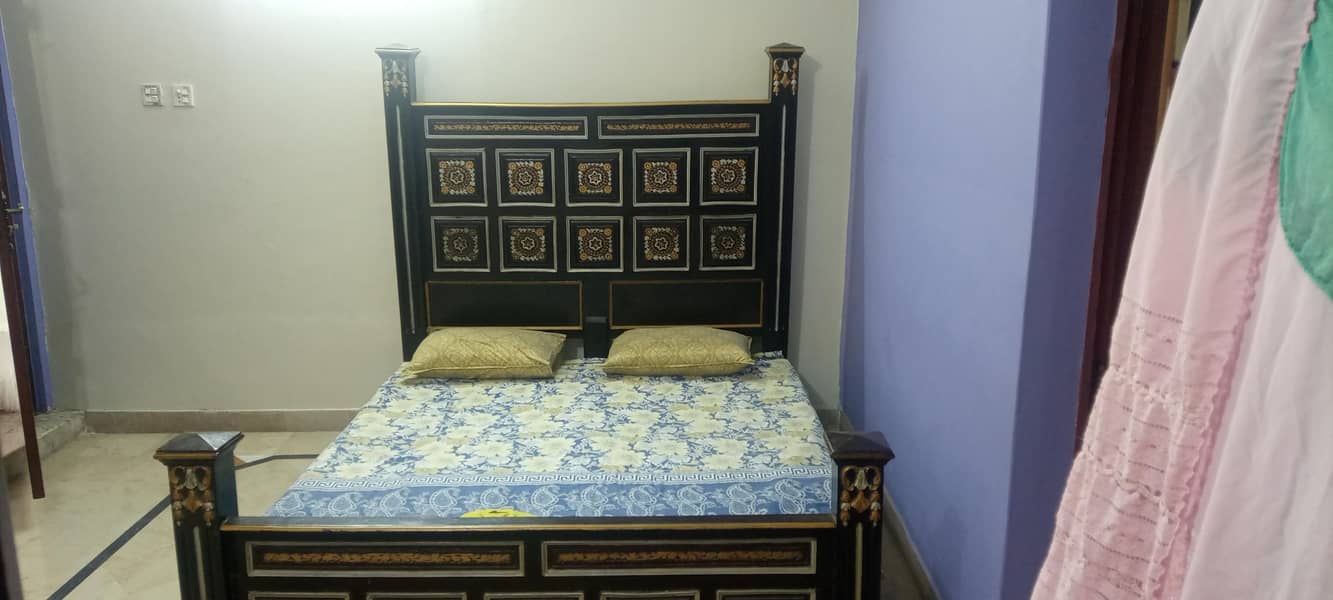 king Size Bed 4