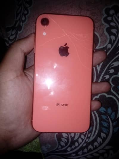 Apple iPhone XR 64 Gb 84 bettery health