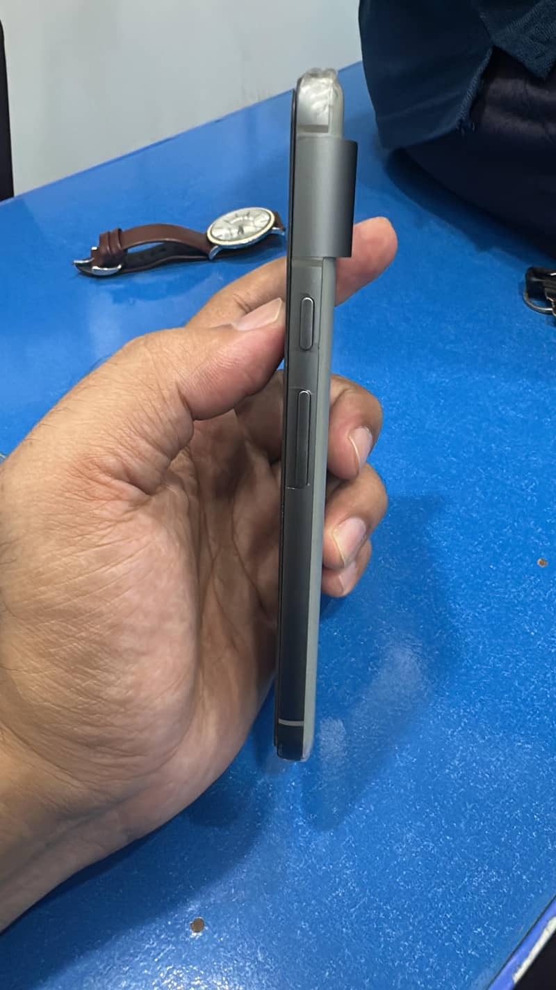 Google Pixel 8 1