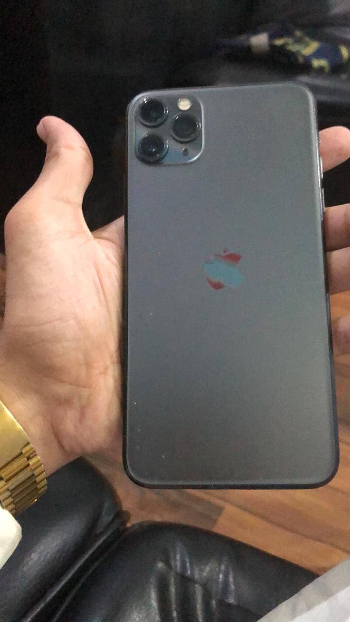 Apple iPhone 11 Pro Max 0