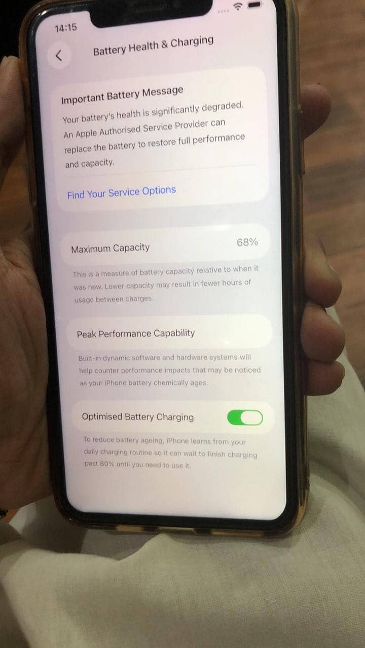 Apple iPhone 11 Pro Max 2
