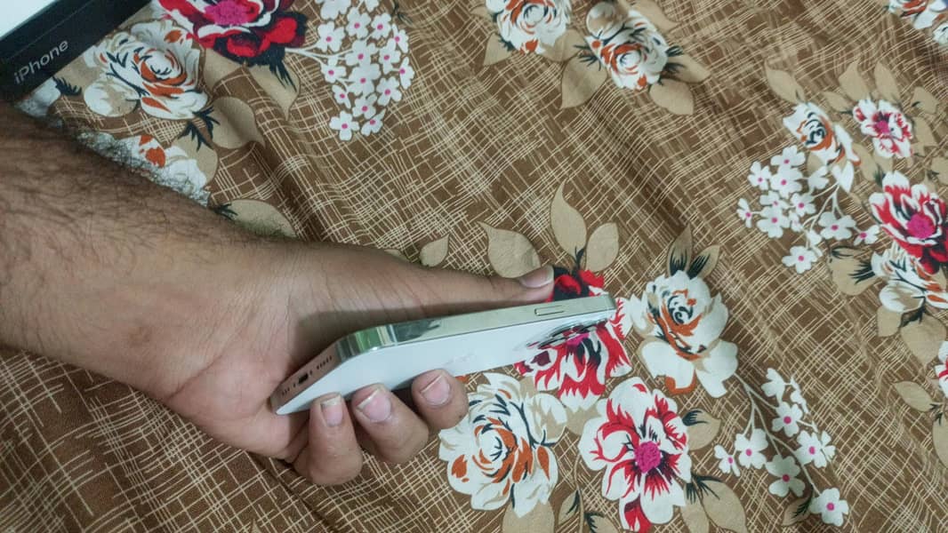 Apple iPhone 13 Pro 1