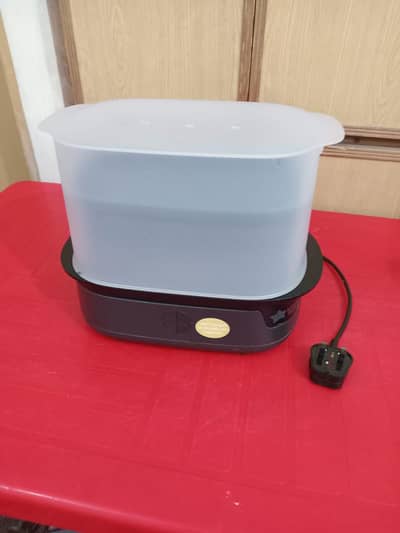 Tommee Tippee Electric Baby Feeder Sterilizer