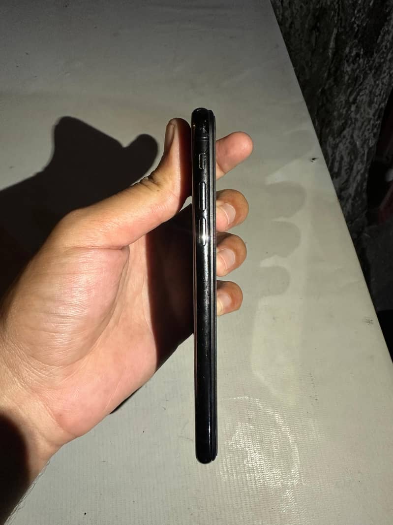 Apple iPhone X 2