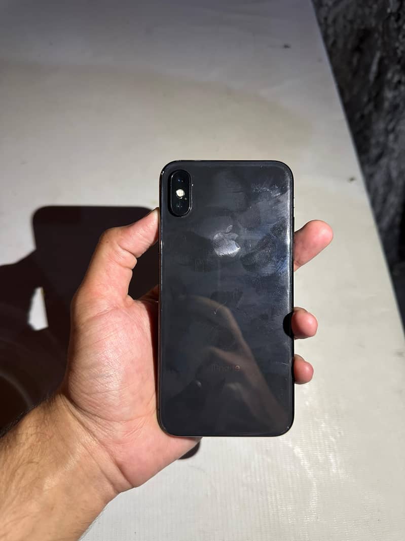 Apple iPhone X 3