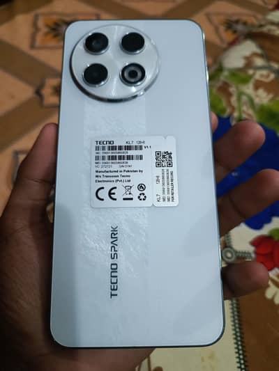 Tecno SPARK 30 Pro