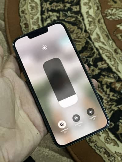Apple iPhone 13 MDM