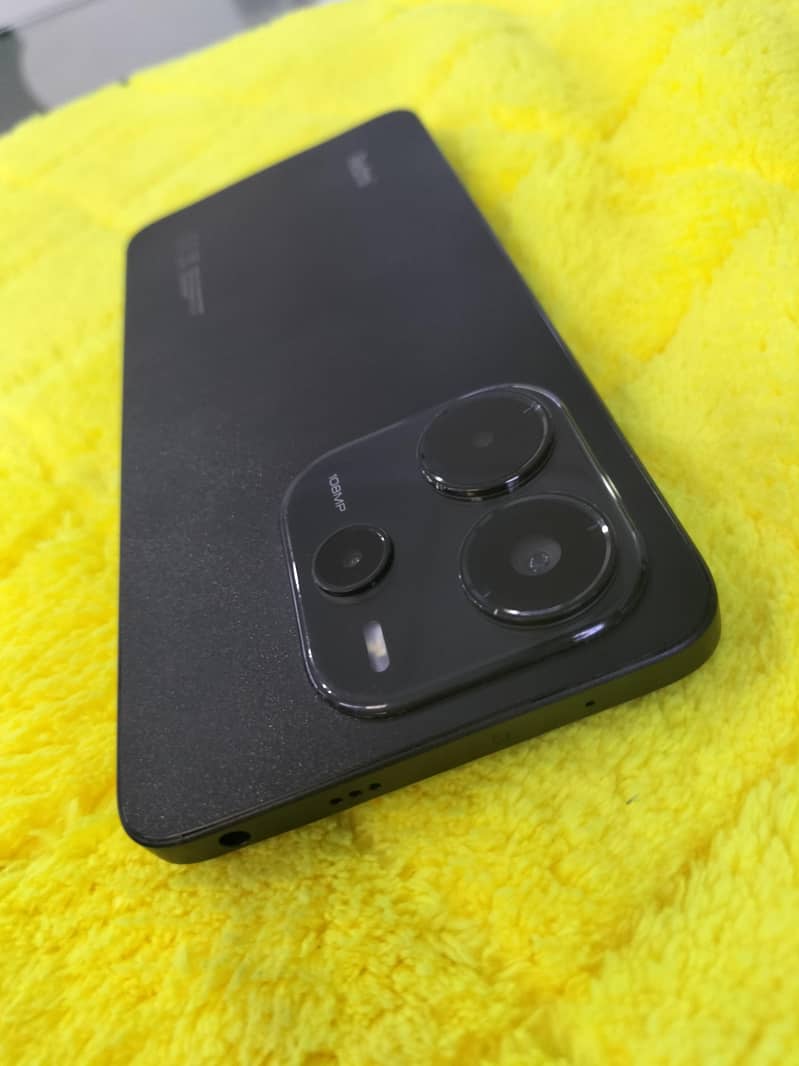 Xiaomi Redmi Note 14 1
