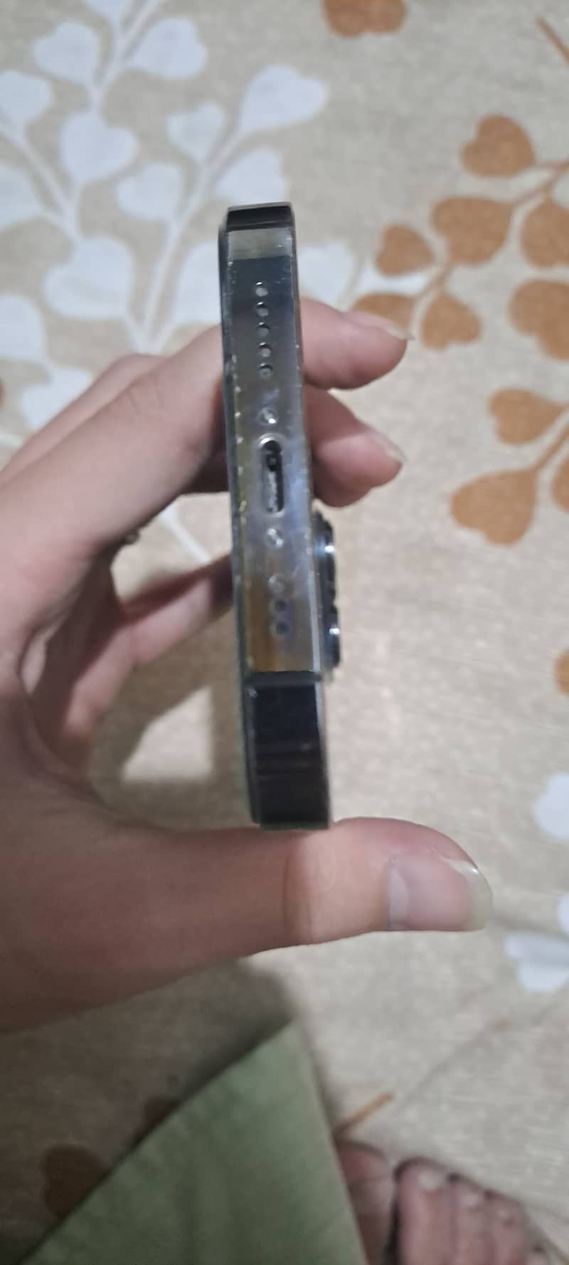 Apple iPhone 13 Pro 4