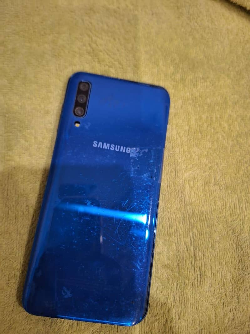 Samsung A50 5