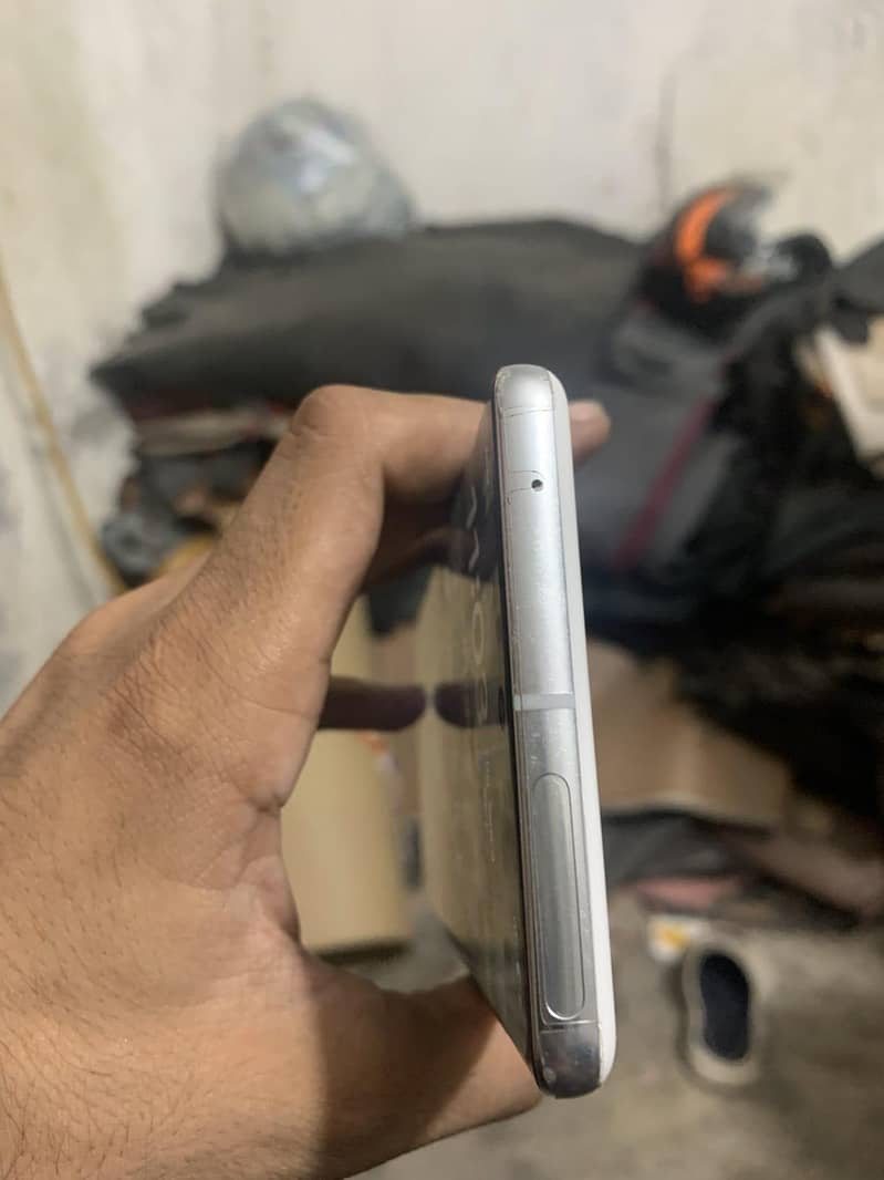 Google Pixel 7 Pro 4