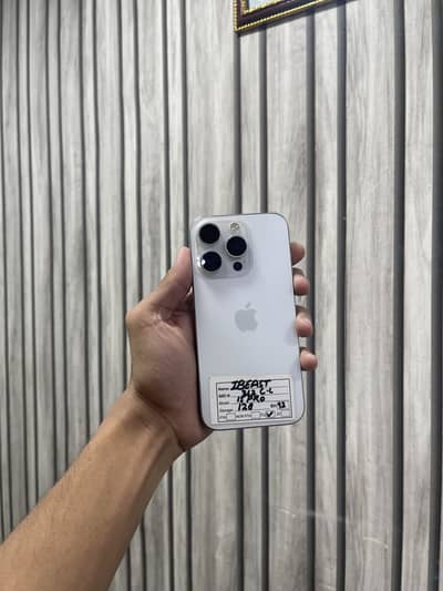 Apple iPhone 15 Pro