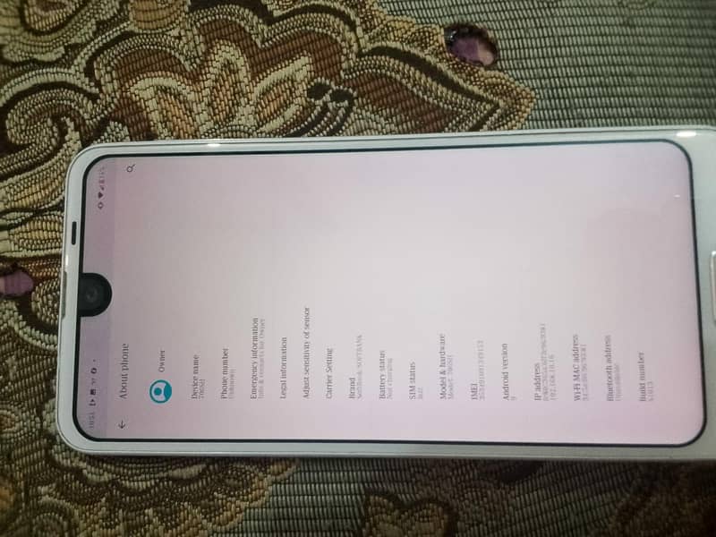 Sharp Aquos R2 3