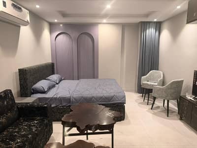 Beautiful Studio Apartment for Sale in Midway Commercial, Bahria Town Lahore Park Facing