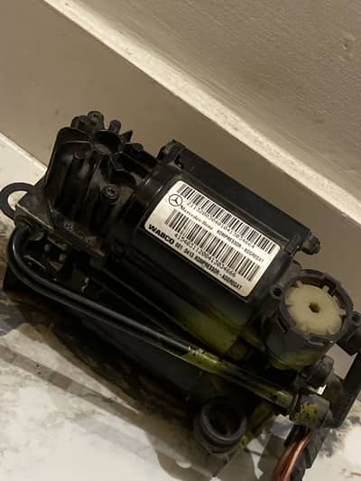 Mercedes airmatic pump
