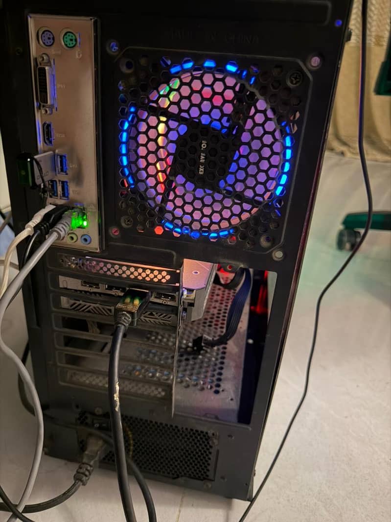 Gaming Computer +RTX 5060 1