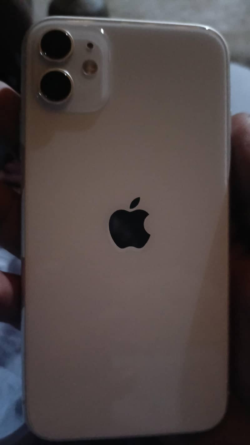 Apple iPhone 11 5
